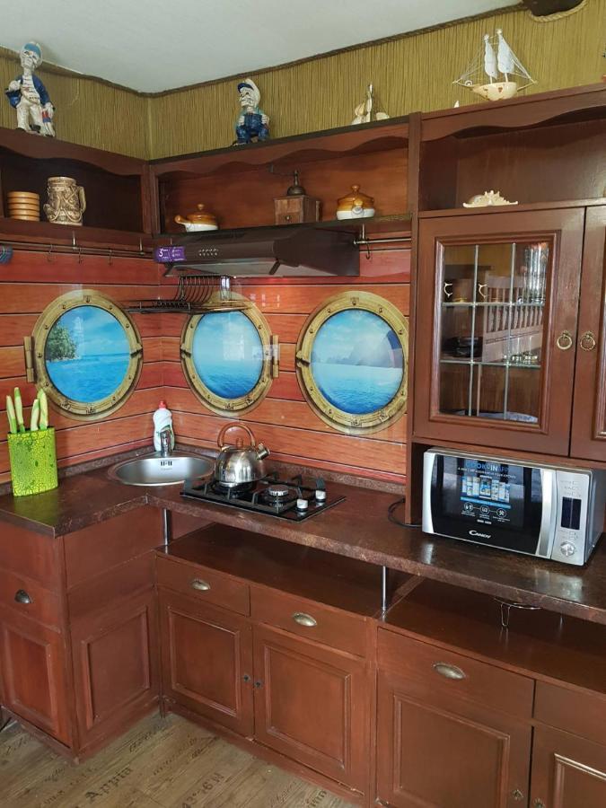 Riviera Apartments - Уединенный Отдых У Моря Oldenburg Bagian luar foto